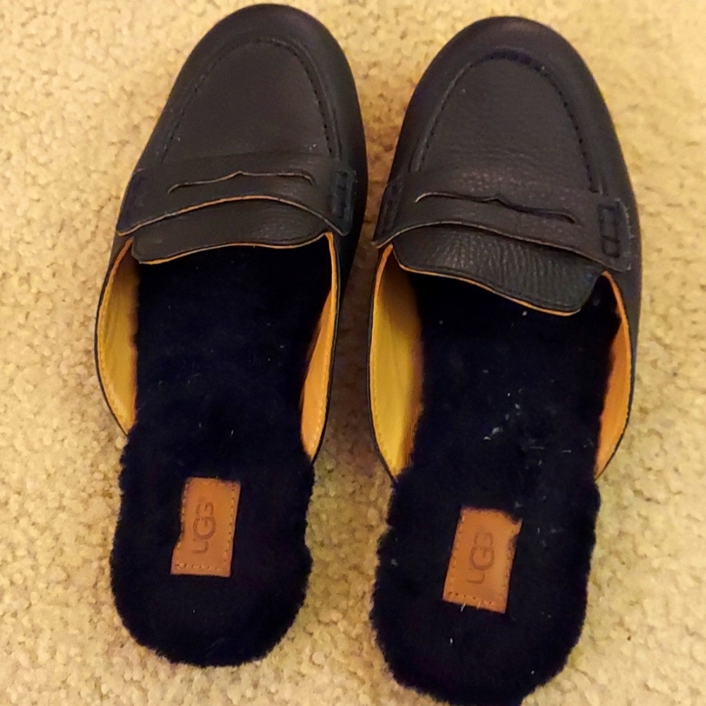 Ugg slip on shoes